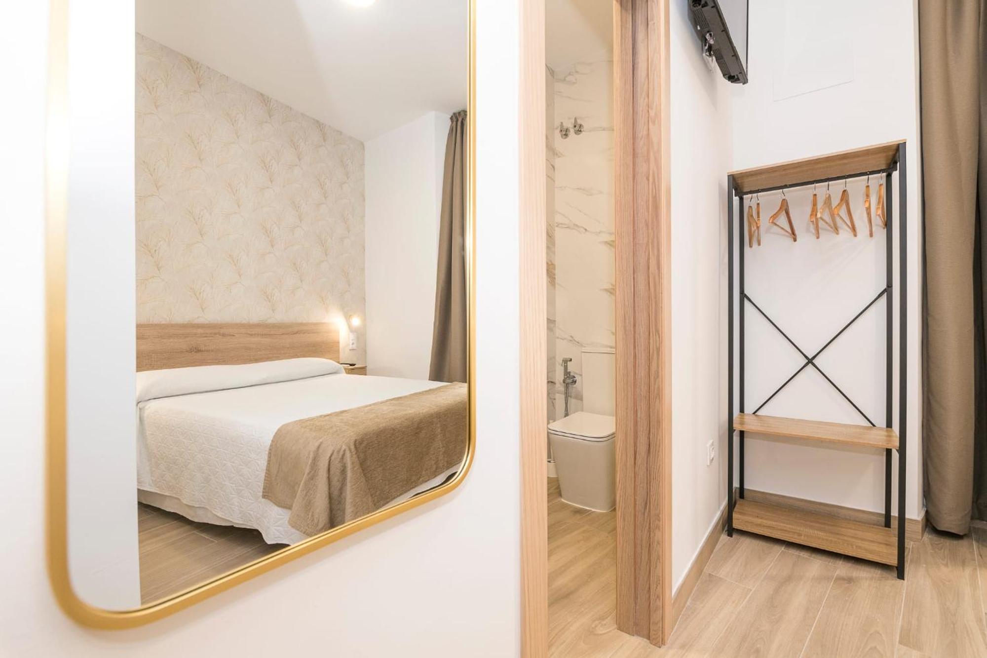 Double Room,1771768032:JPEG